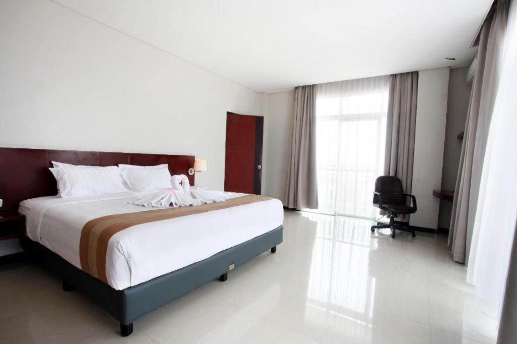 Karlita Hotel Tegal Tegal (Central Java) Exterior foto